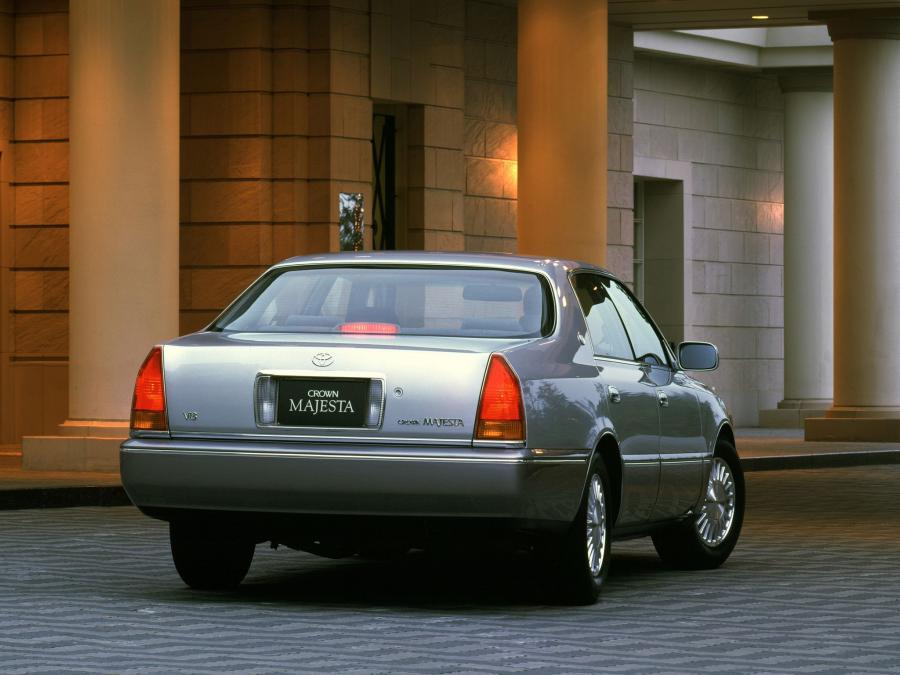  Toyota Crown Majesta 1995 года  (фото 7 из 25)